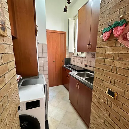 Mariee House * تاورمينا